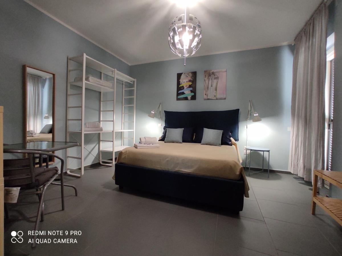 Hotel Bbnapl'Est Napoli Esterno foto